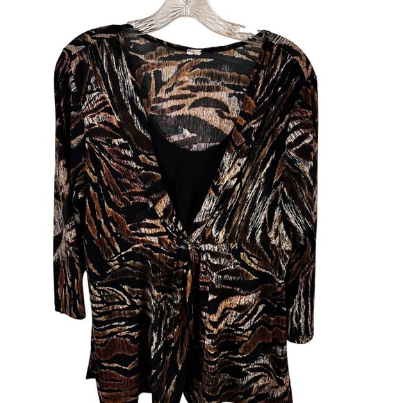 Womens Top Size XL Animal Print Stylist 3/4 Length Sleeve Polyester - Picture 3 of 9